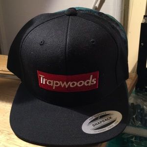 Trapwoods snap back